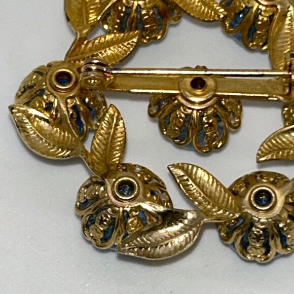 Vintage Gold-Tone Brooch With Blue Crackle Glass Stones & Leaf Design Rivet Set - Picture 12 of 16